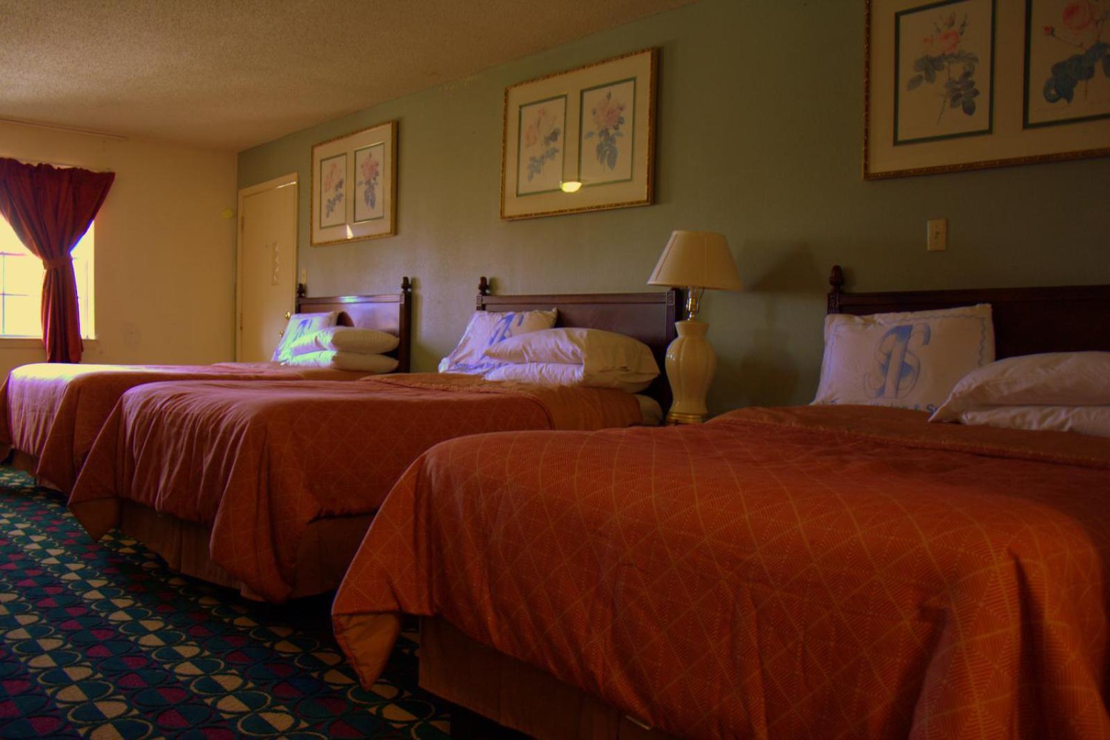 Somerville Inn And Suites Esterno foto